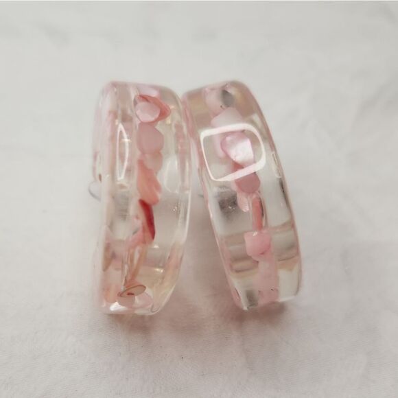 NWT chunky pink hoop earrings - Picture 3 of 6